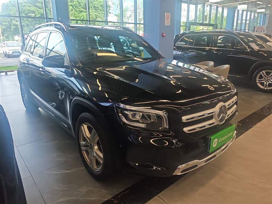 Mercedes-Benz GLB 2022