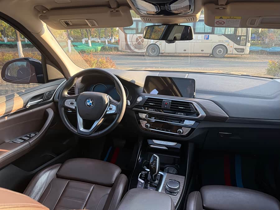 BMW X3 2018 — фото 14