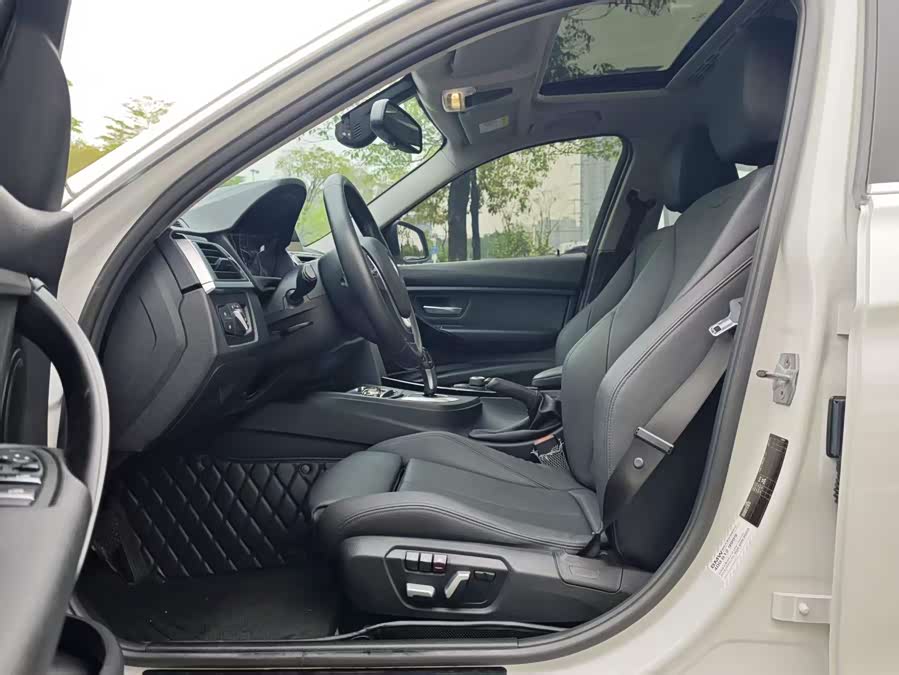 BMW 3 Series 2018