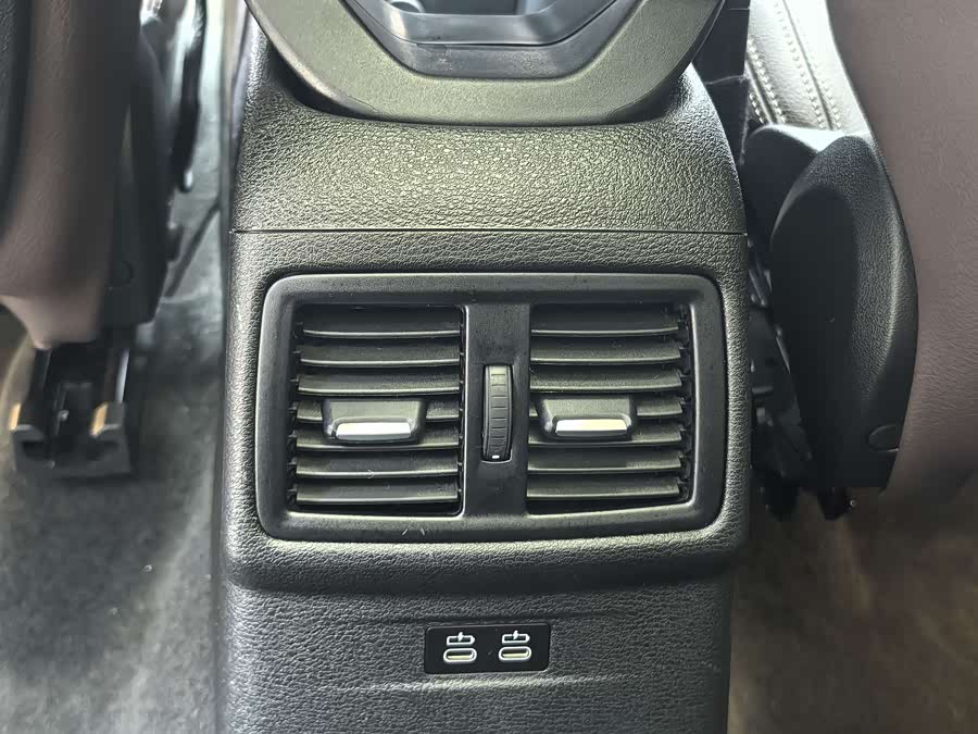 BMW X1 2021 — фото 15