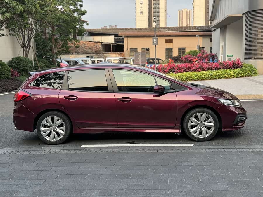 Honda Jade 2017