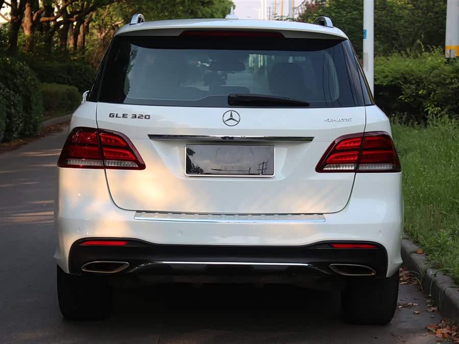 Mercedes-Benz GLE 2018