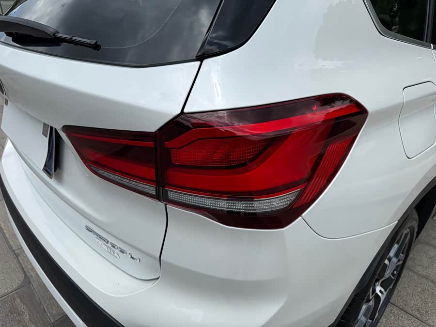 BMW X1 2021 — фото 39