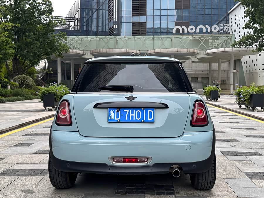 MINI MINI 2012
