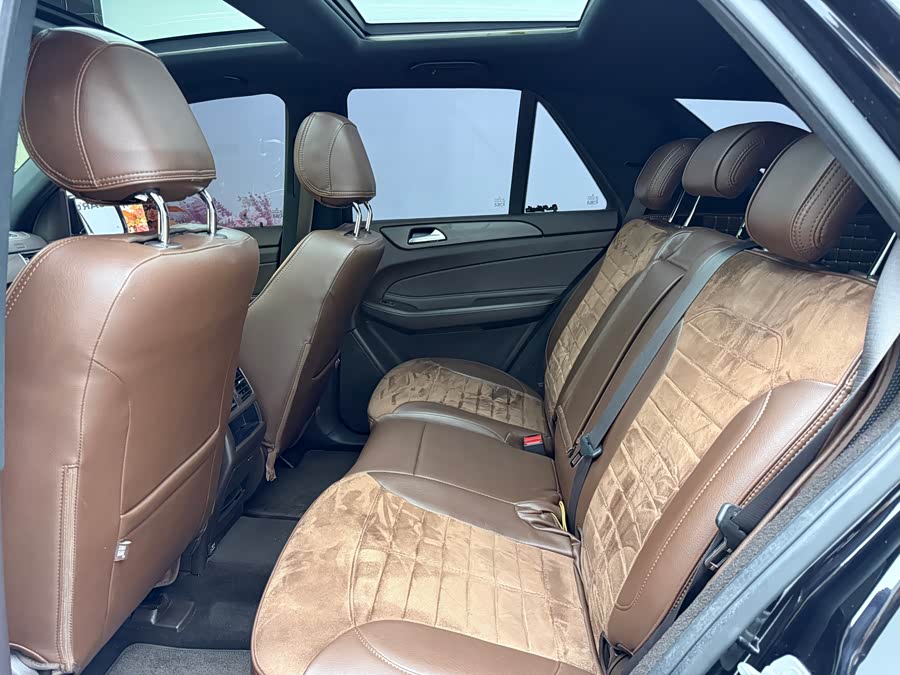 Mercedes-Benz GLE 2016 — фото 14