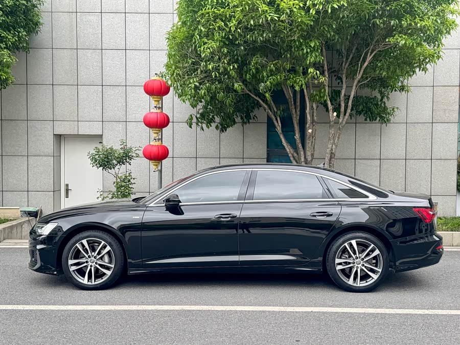 Audi A6L 2021