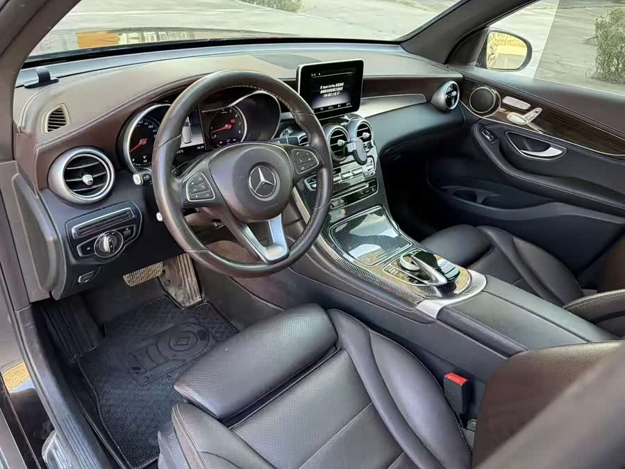 Mercedes-Benz GLC 2018