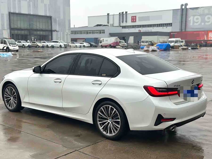 BMW 3 Series 2022