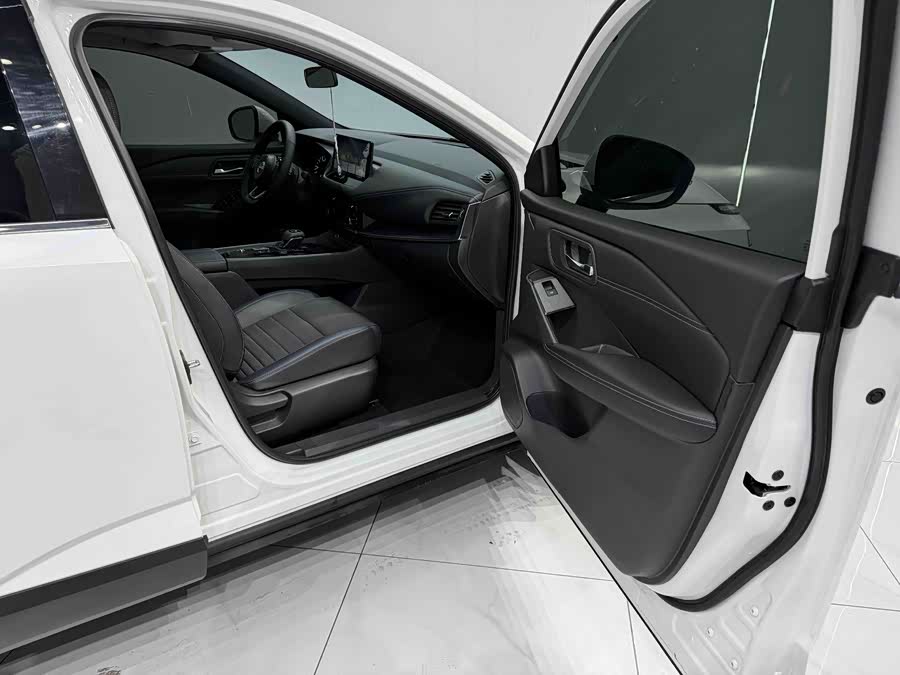Nissan Qashqai 2023 — фото 20