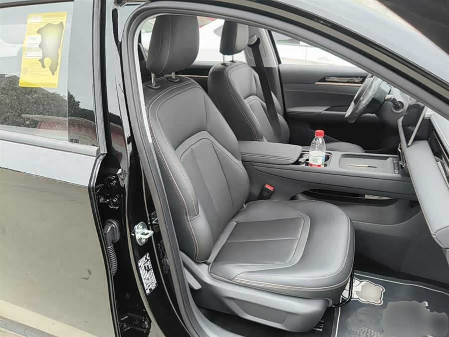 Wuling Starlight 2025 — фото 24