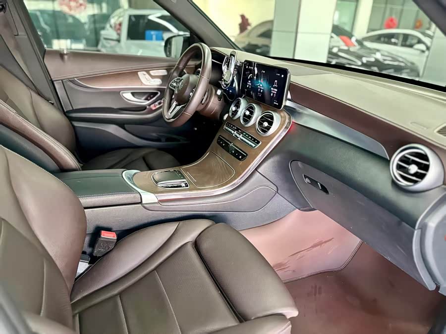 Mercedes-Benz GLC 2020