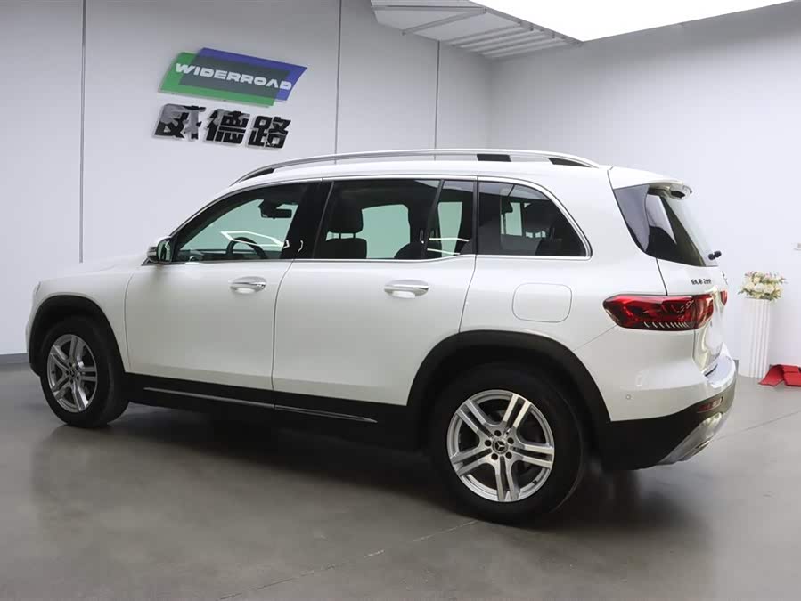 Mercedes-Benz GLB 2020