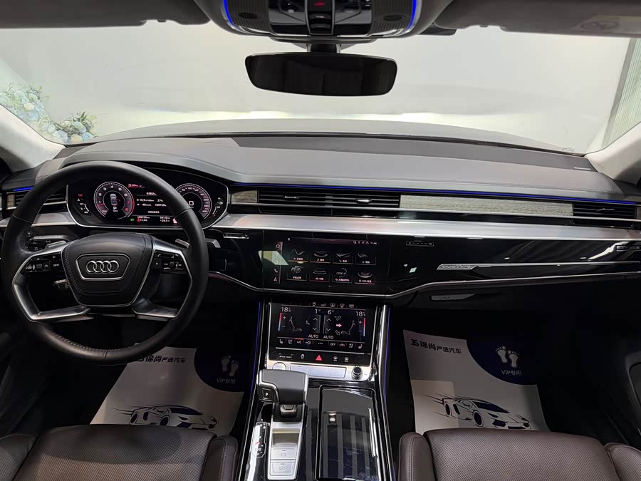 Audi A8 2019 — фото 13