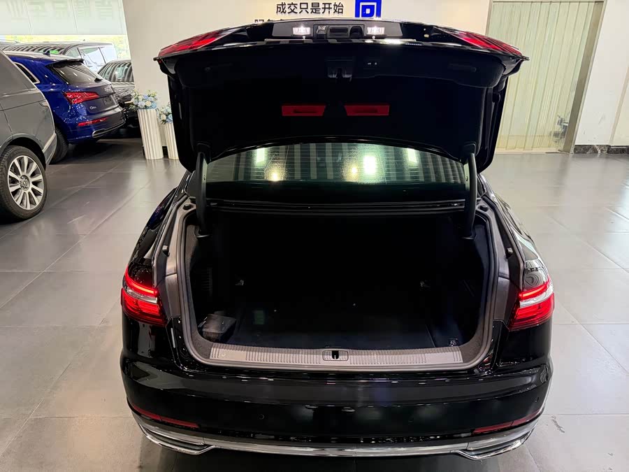 Audi A8 2019