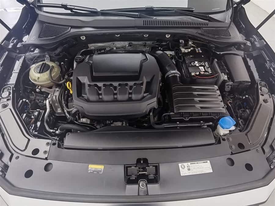 Volkswagen Passat 2024