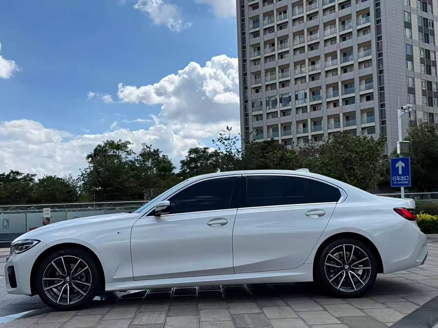 BMW 3 Series 2022