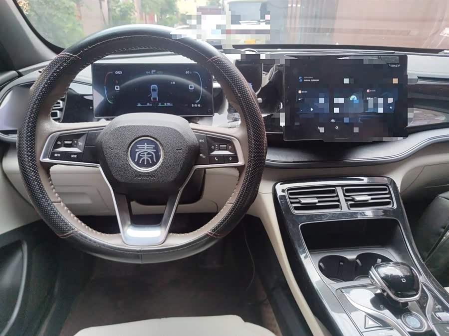 BYD Qin PLUS 2023 — фото 13