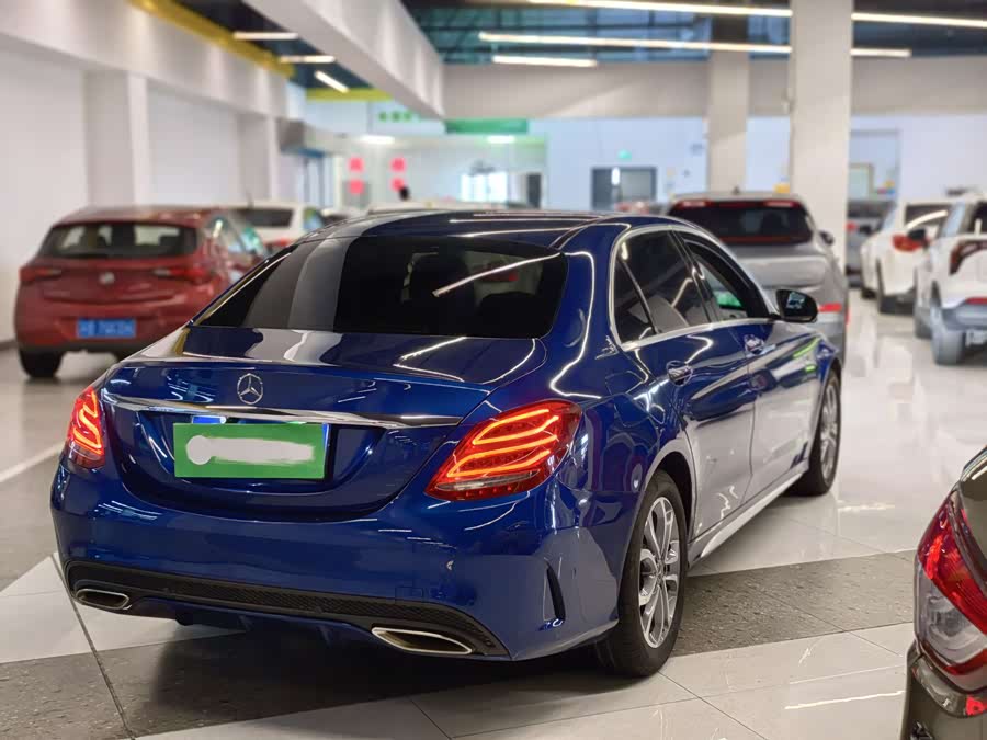 Mercedes-Benz C-Class 2018