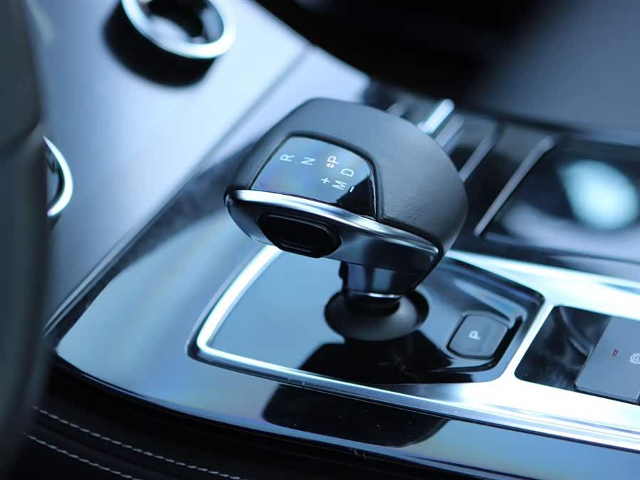 Jetour Jietu X70 PLUS 2021 — фото 17