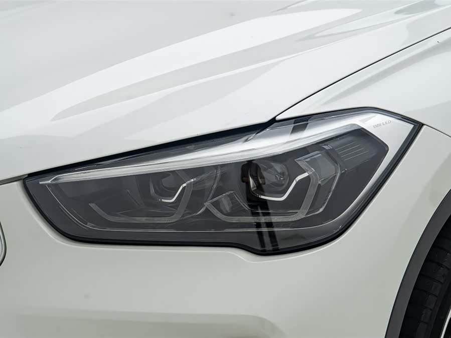 BMW X1 2021 — фото 10