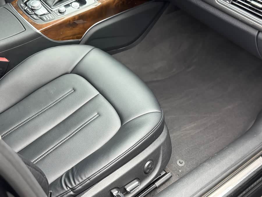 Audi A6L 2016 — фото 20