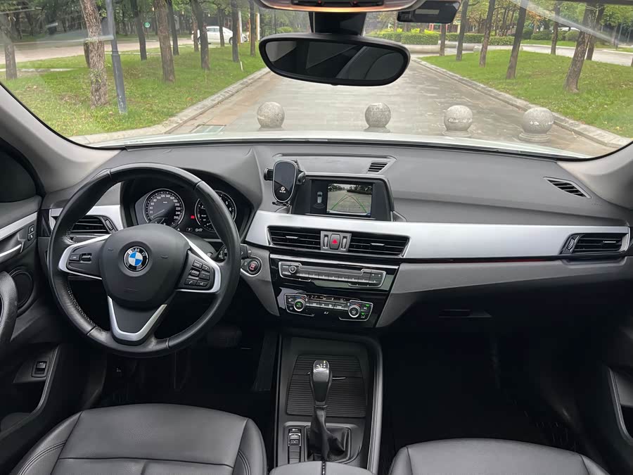 BMW X1 2019 — фото 11