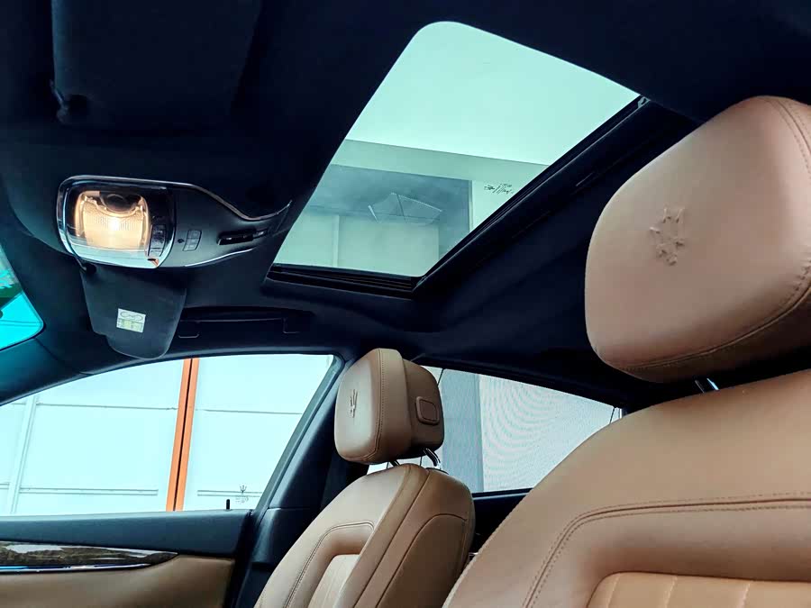 Maserati Quattroporte 2015