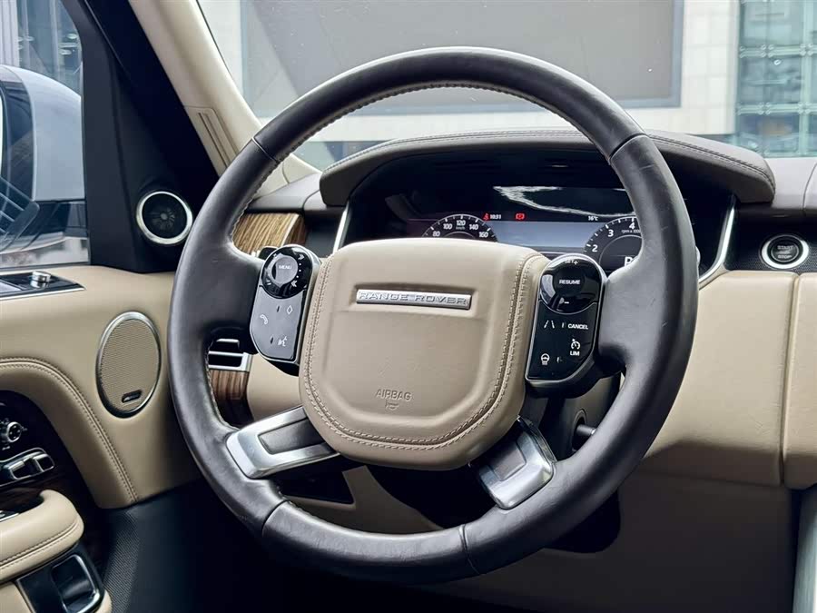 Land Rover Range Rover 2018 — фото 18
