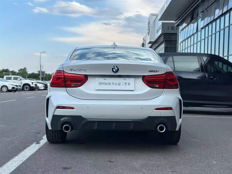 BMW 1 Series 2022
