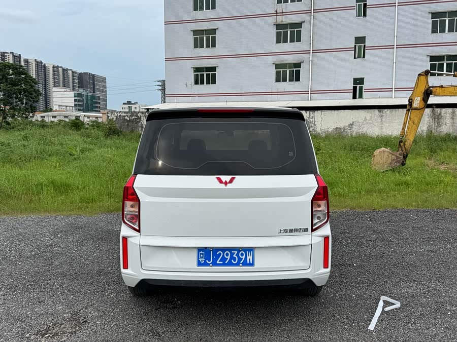 Wuling Hongguang PLUS 2019