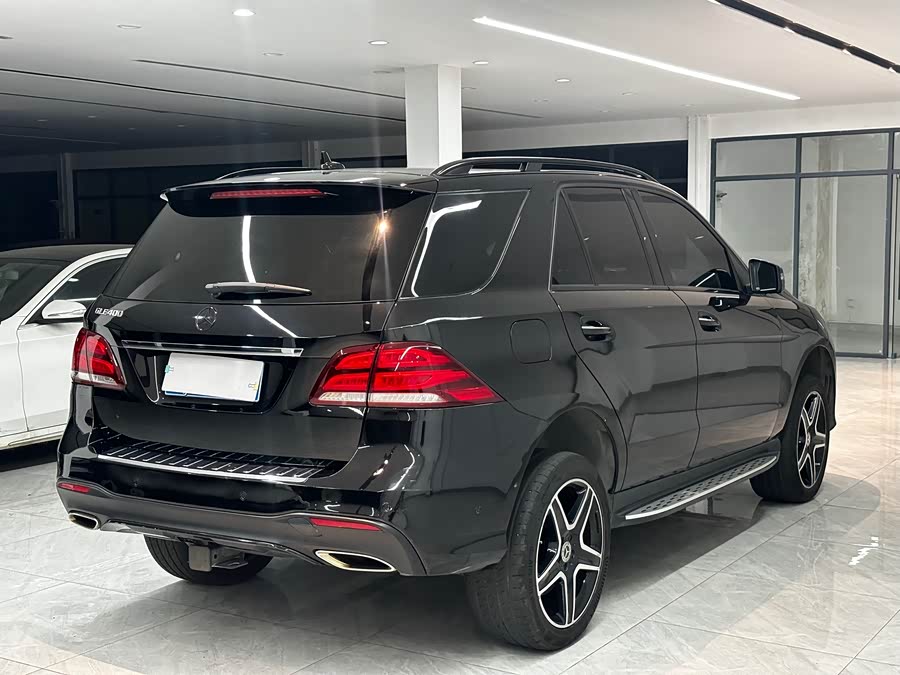 Mercedes-Benz GLE 2017