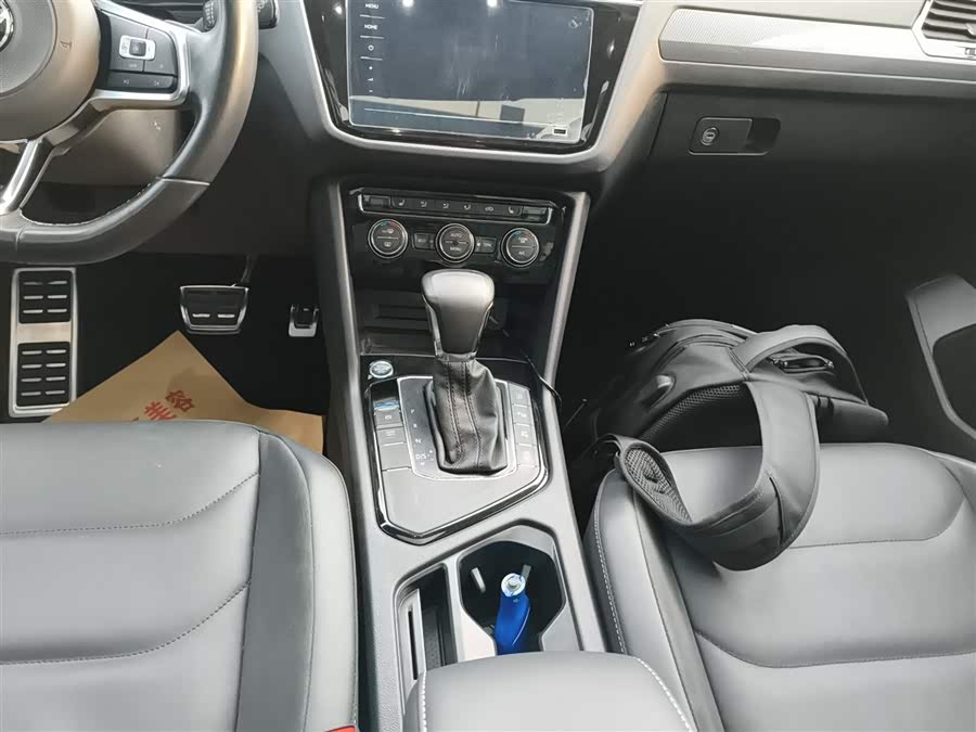 Volkswagen Tiguan L 2021