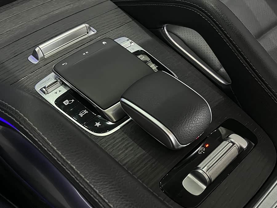 Mercedes-Benz GLE 2020 — фото 19