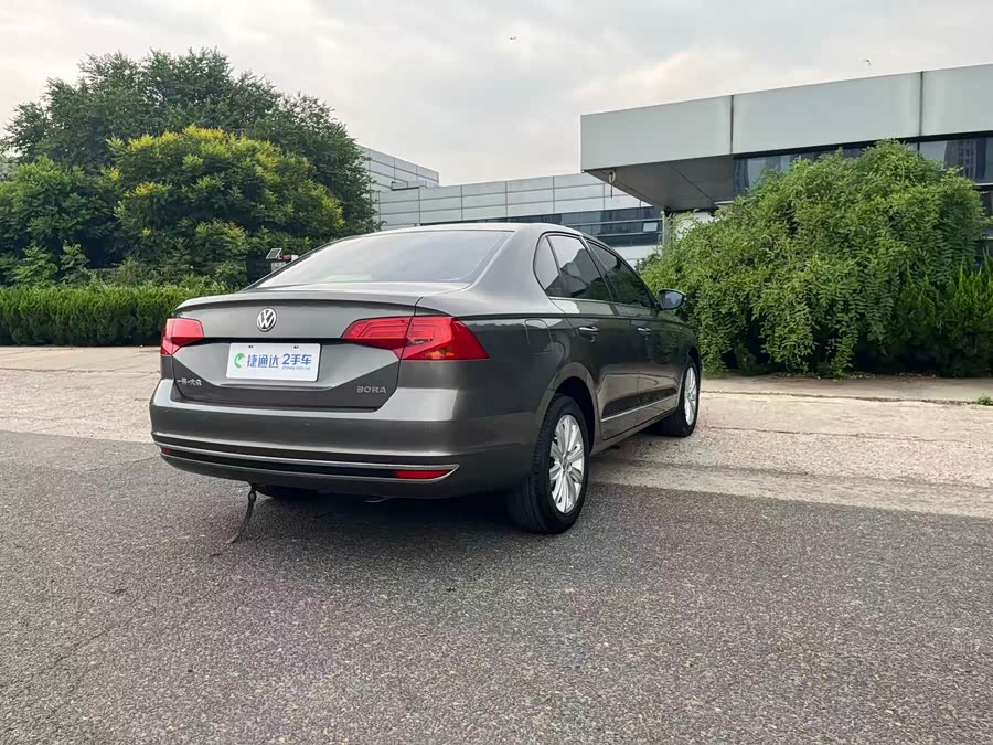 Volkswagen Bora 2016