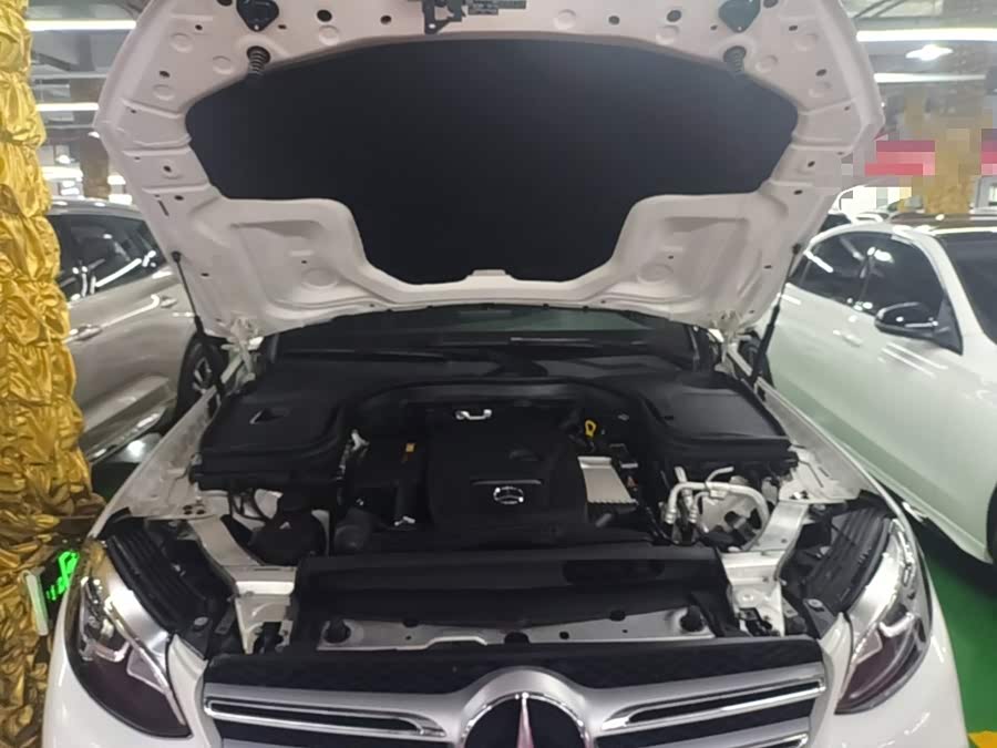 Mercedes-Benz GLC 2018 — фото 20