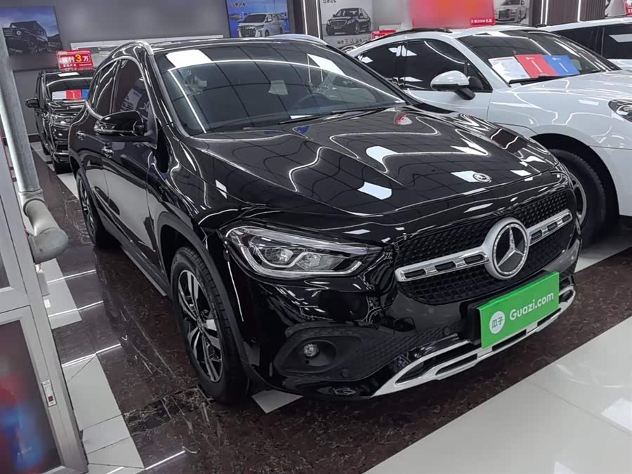 Mercedes-Benz GLA 2020