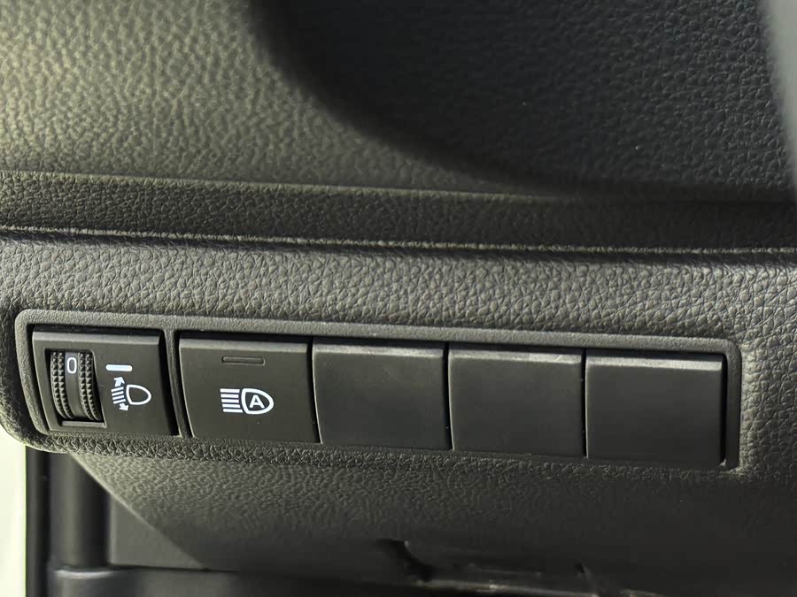 Toyota Corolla 2021 — фото 15