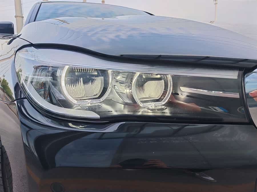 BMW 7 Series 2018 — фото 9