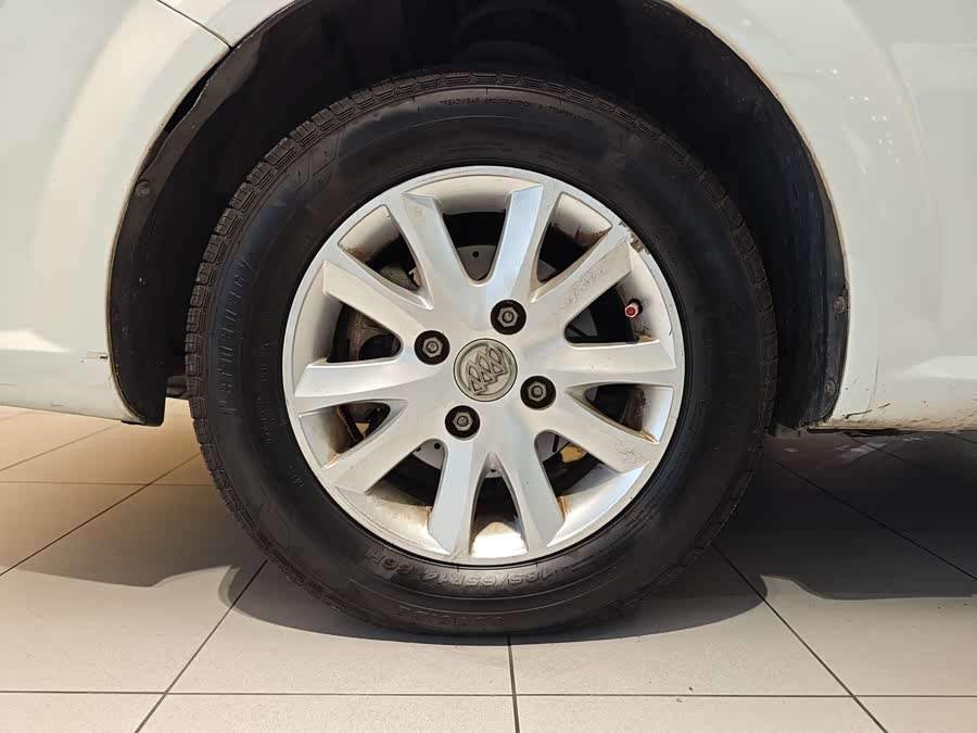 Buick Excelle 2015