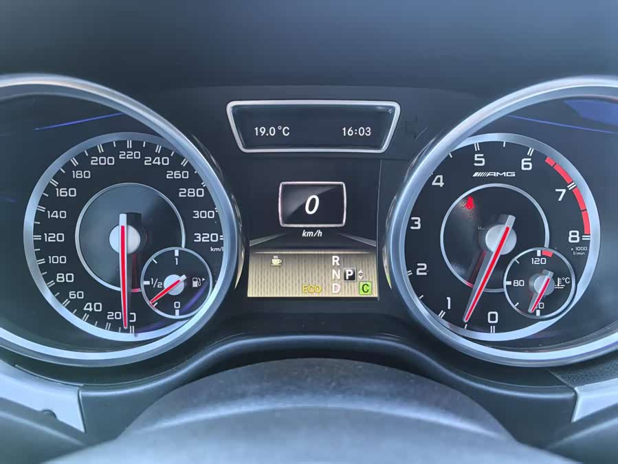 Mercedes-Benz M-Class AMG 2012 — фото 8