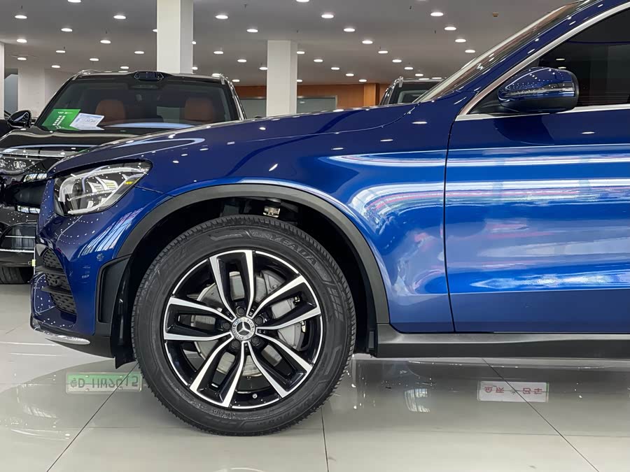 Mercedes-Benz GLC 2021 — фото 12