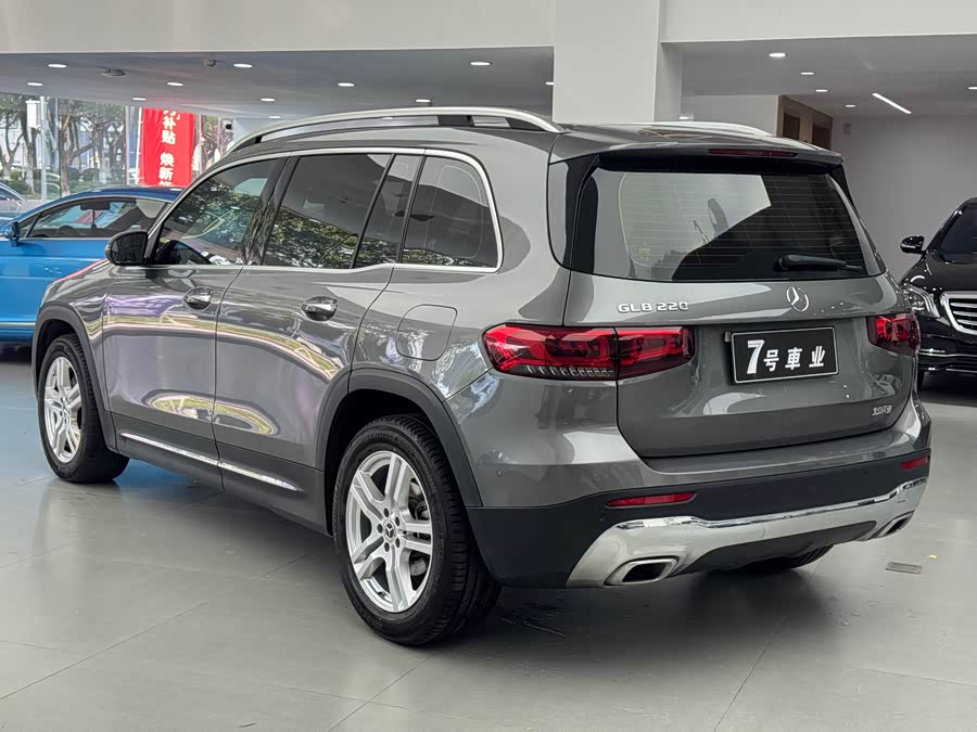Mercedes-Benz GLB 2022