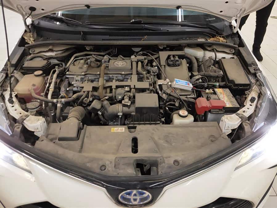 Toyota Corolla 2021 — фото 10