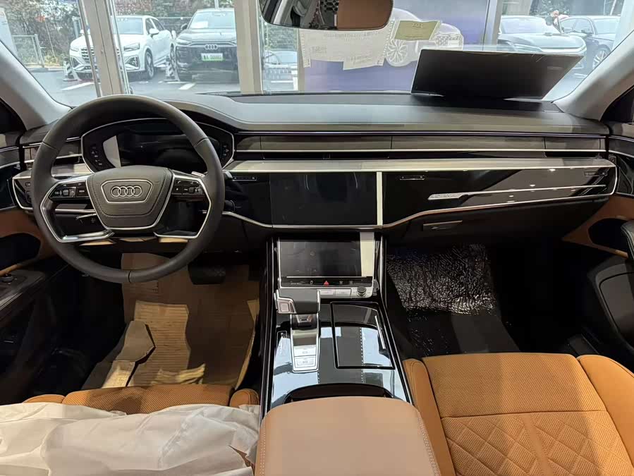 Audi A8 2025