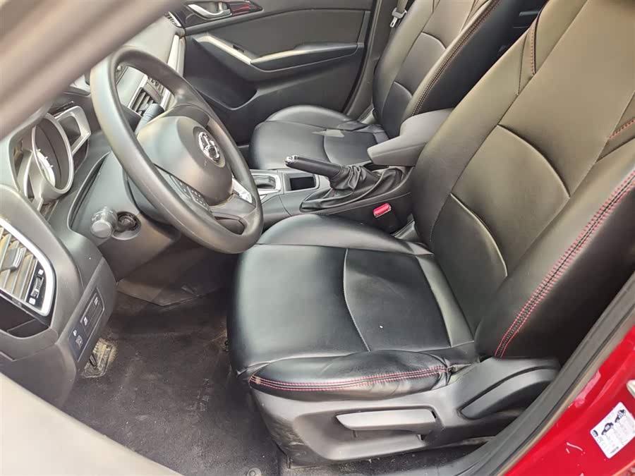 Mazda 3 Angkesela 2014