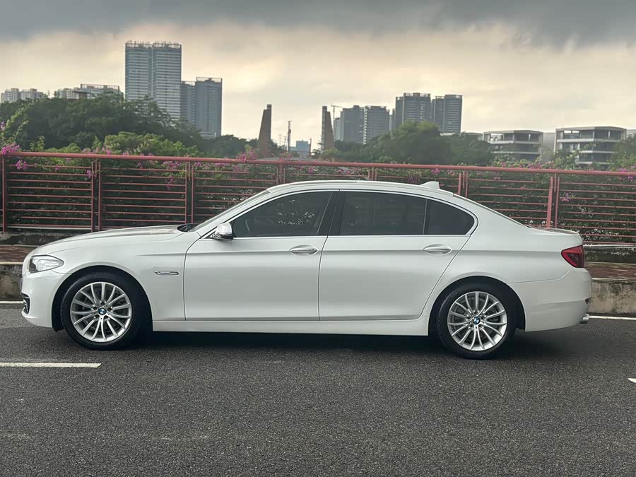 BMW 5 Series 2017