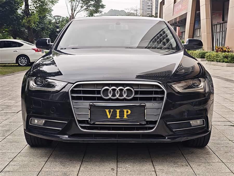 Audi A4L 2013