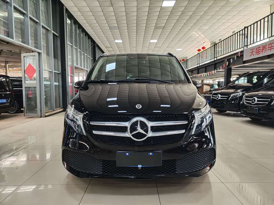 Mercedes-Benz V-Class 2022