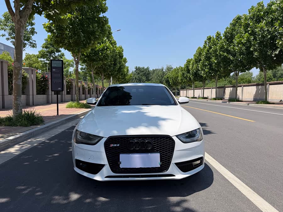Audi A4L 2013