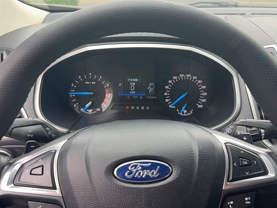 Ford Edge 2015 — фото 13
